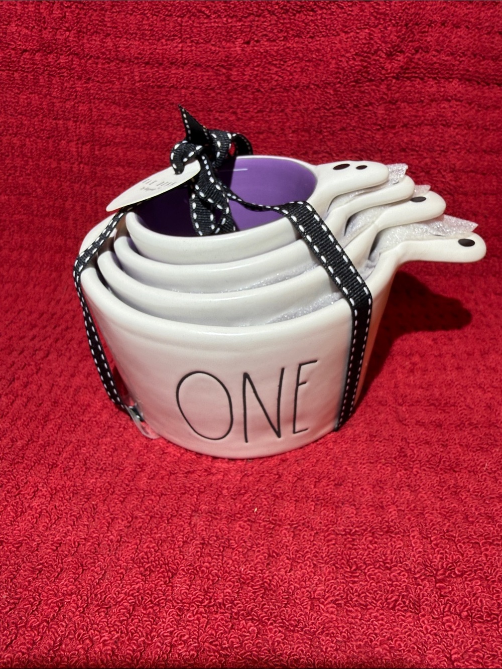 Rae Dunn Ghost measuring cups